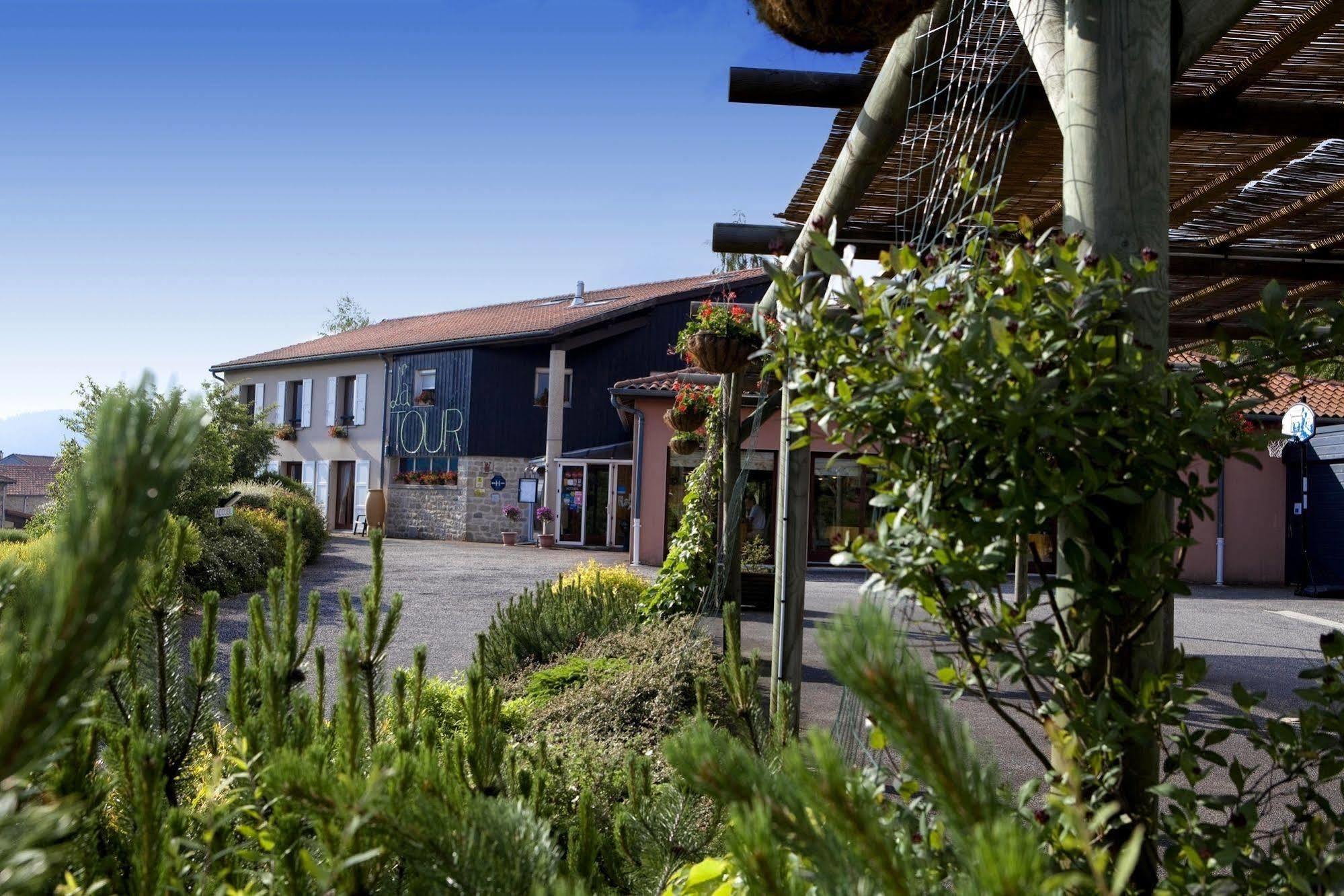 Hotel Restaurant La Tour Dunieres Exterior photo